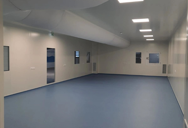salle-blanche-robotique-medicale