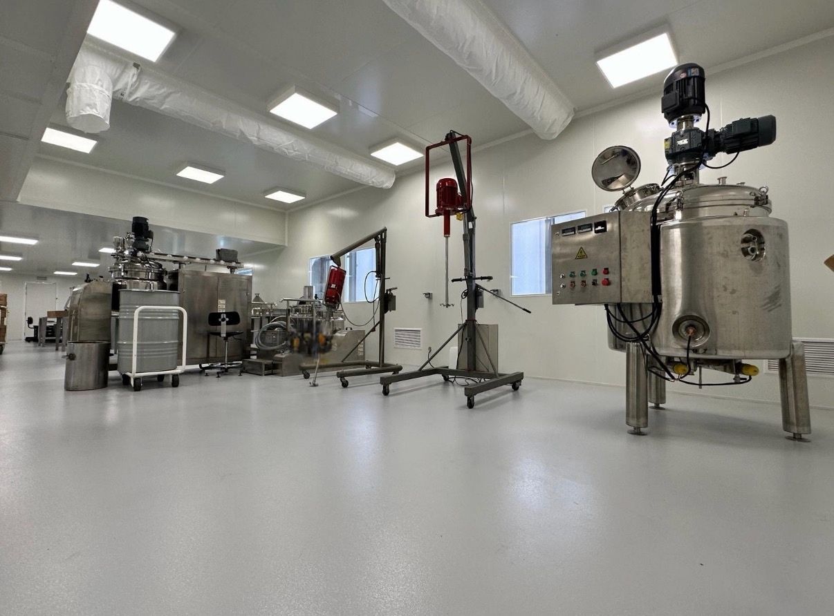 salle-blanche-iso-7-cosmetique-installation-euroflux